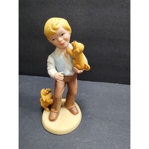 Vintage‎ 1981 Avon " Best Friends " Exclusively Handcrafted Figures for Avon